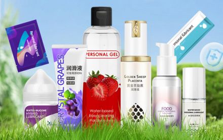 What does Pingchuang Medical's one-stop service for OEM personal lubricants include?